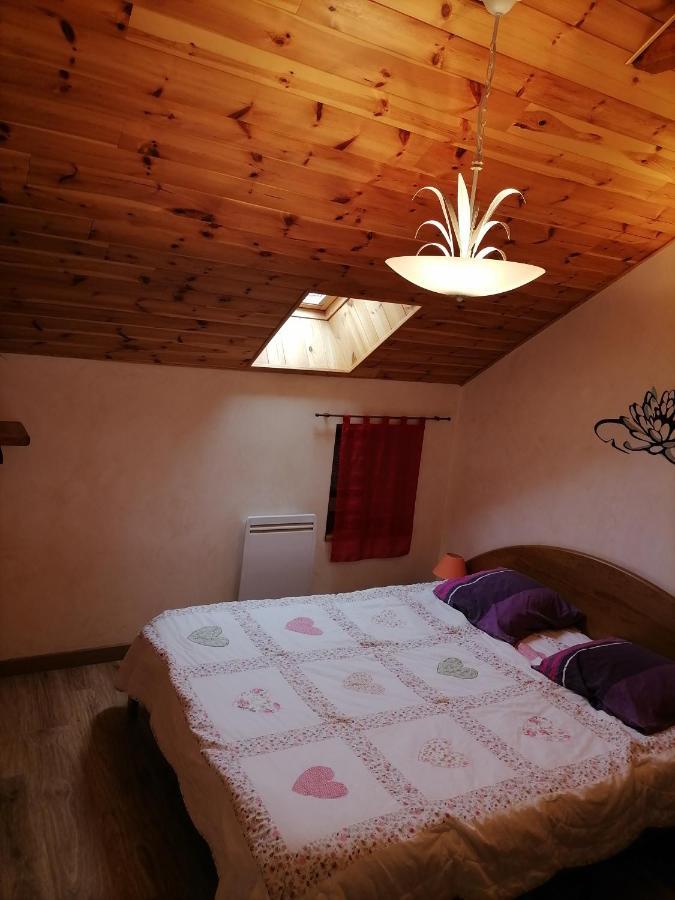 Gite A La Ferme Le Malzieu-Ville Экстерьер фото